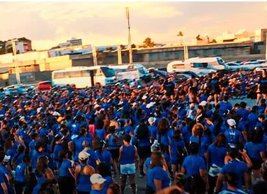 Aulão RitBox na Bahia com público de azul
