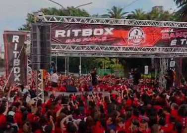 Aulão RitBox em São Paulo com multidão de vermelho